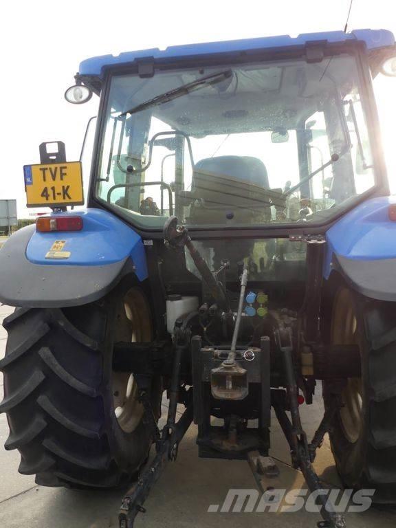 New Holland T5060 Tractores