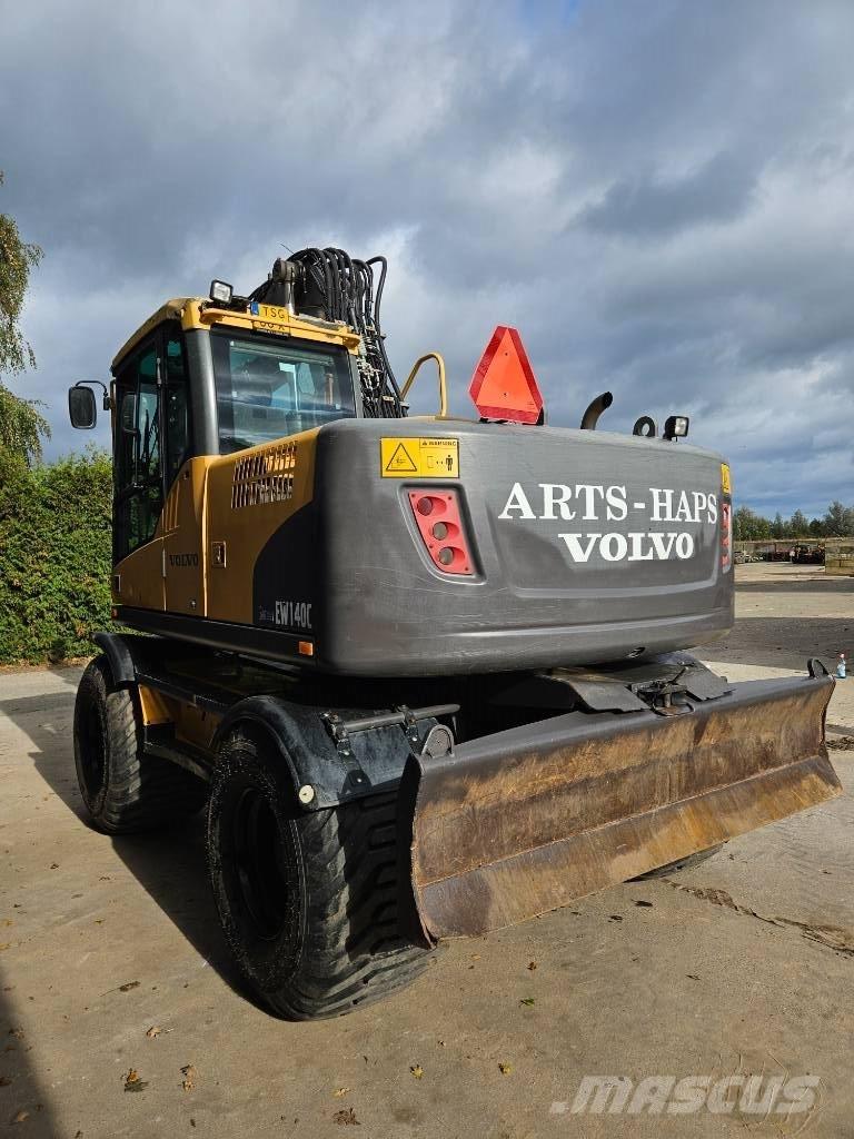 Volvo EW 140 C Excavadoras de ruedas