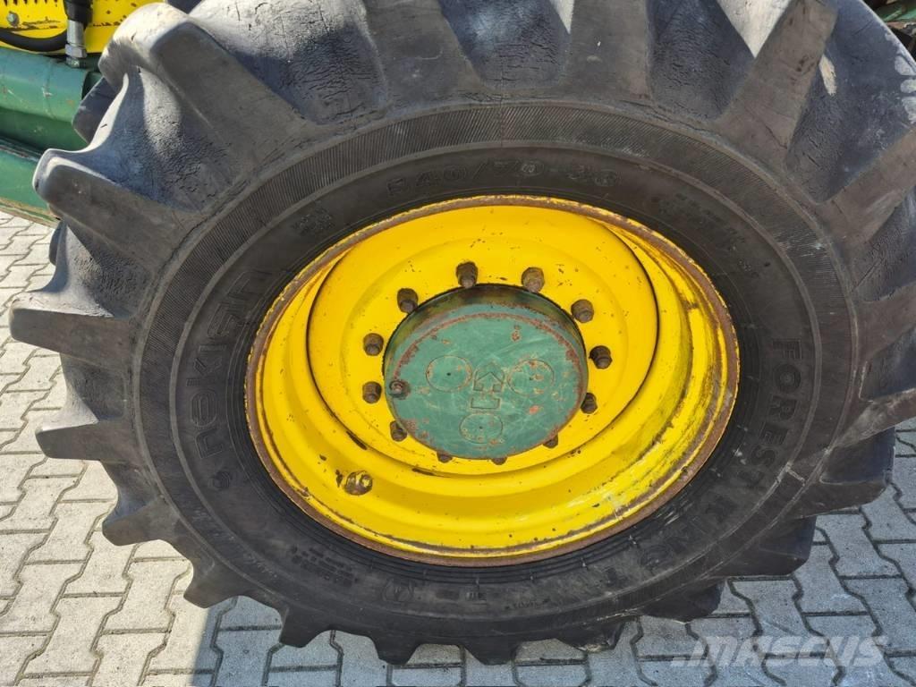 LKT 82 Skider Arrastradoras de troncos