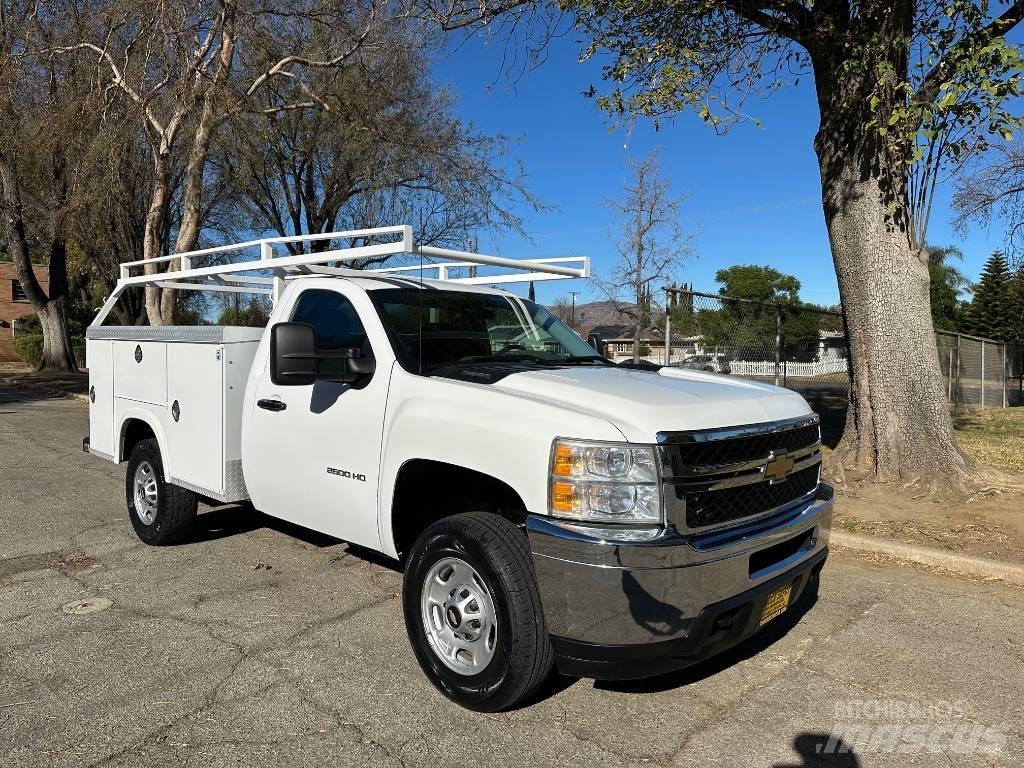 Chevrolet 2500 HD Caja abierta/laterales abatibles