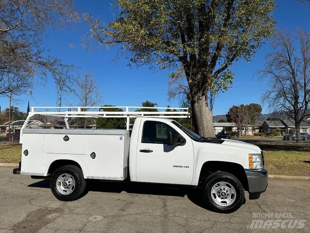 Chevrolet 2500 HD Caja abierta/laterales abatibles