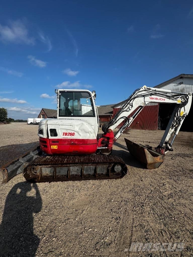 Takeuchi TB 260 Excavadoras sobre orugas