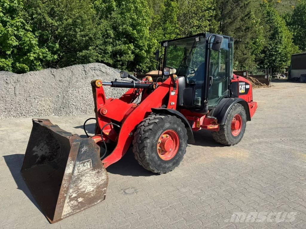 CAT 906M Cargadoras sobre ruedas