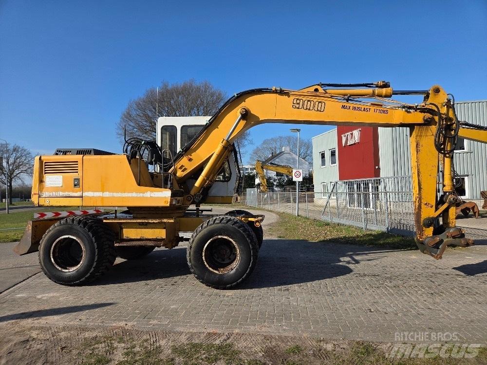 Liebherr A900 Excavadoras de ruedas