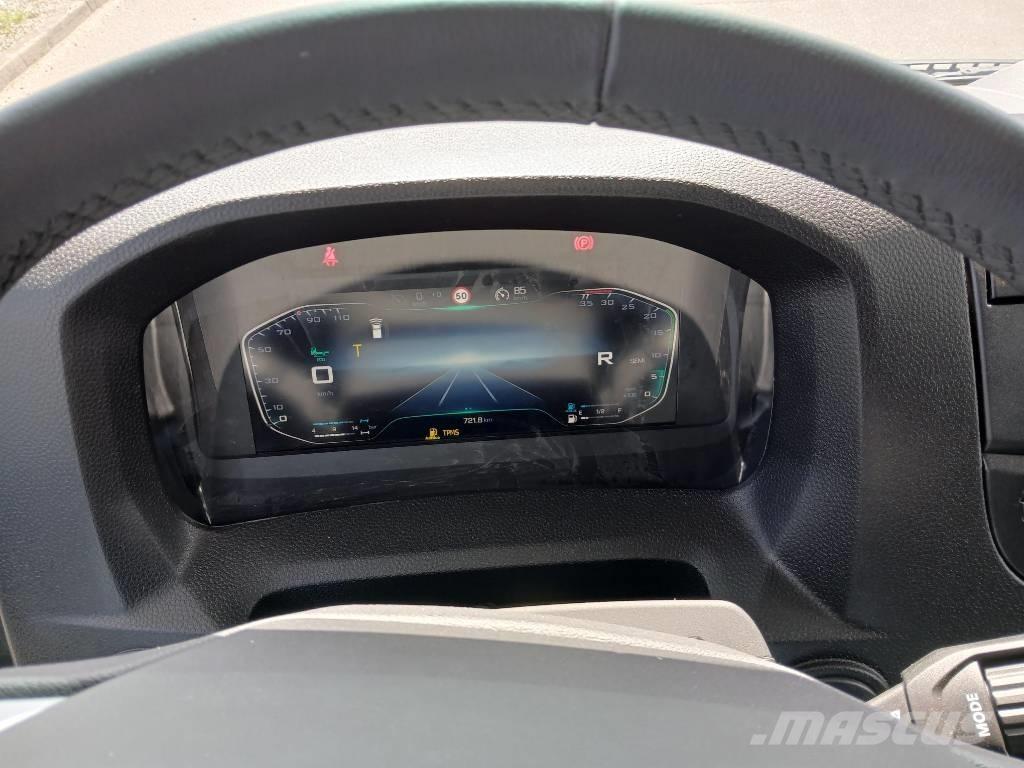 Iveco Eurocargo Camiones con caja de remolque