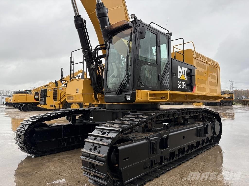CAT 390F Long Reach Excavadoras de largo alcance