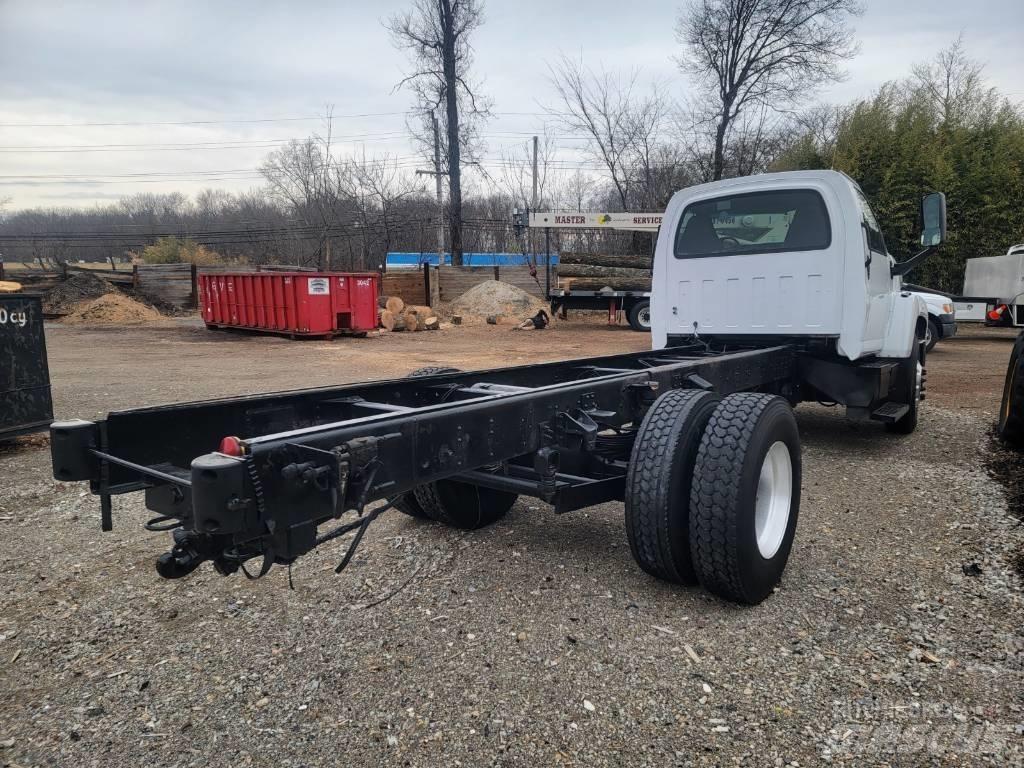 GMC C8500 Camiones con chasís y cabina