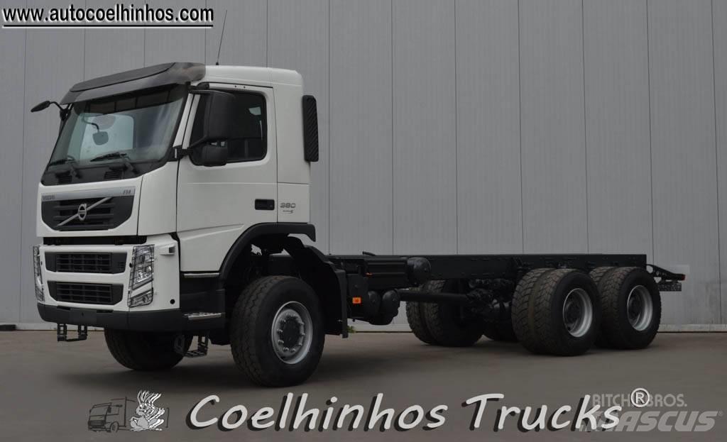 Volvo FM380  6x6 Camiones con chasís y cabina