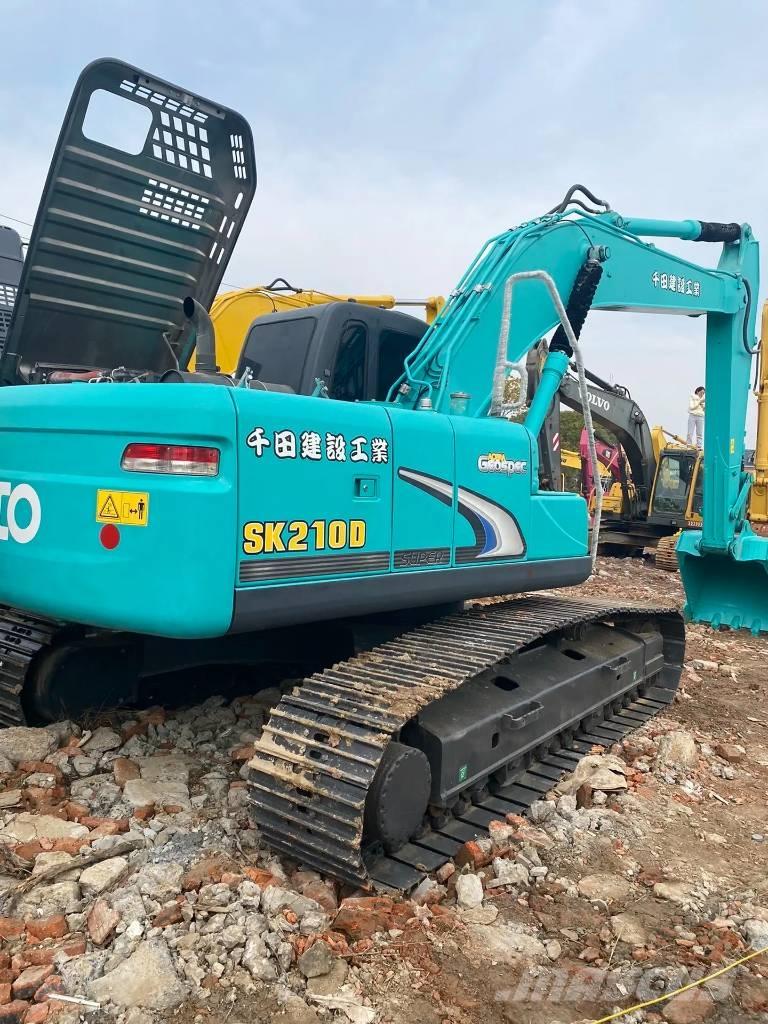 Kobelco 210 Excavadoras sobre orugas