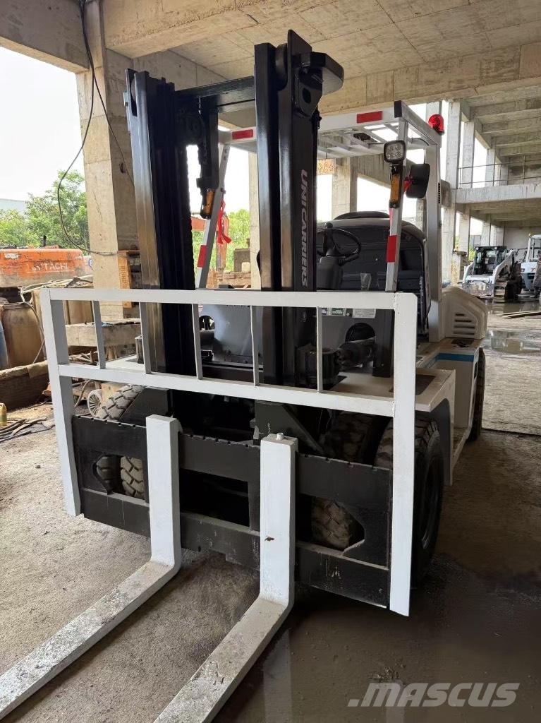 TCM FD 60 Camiones diesel