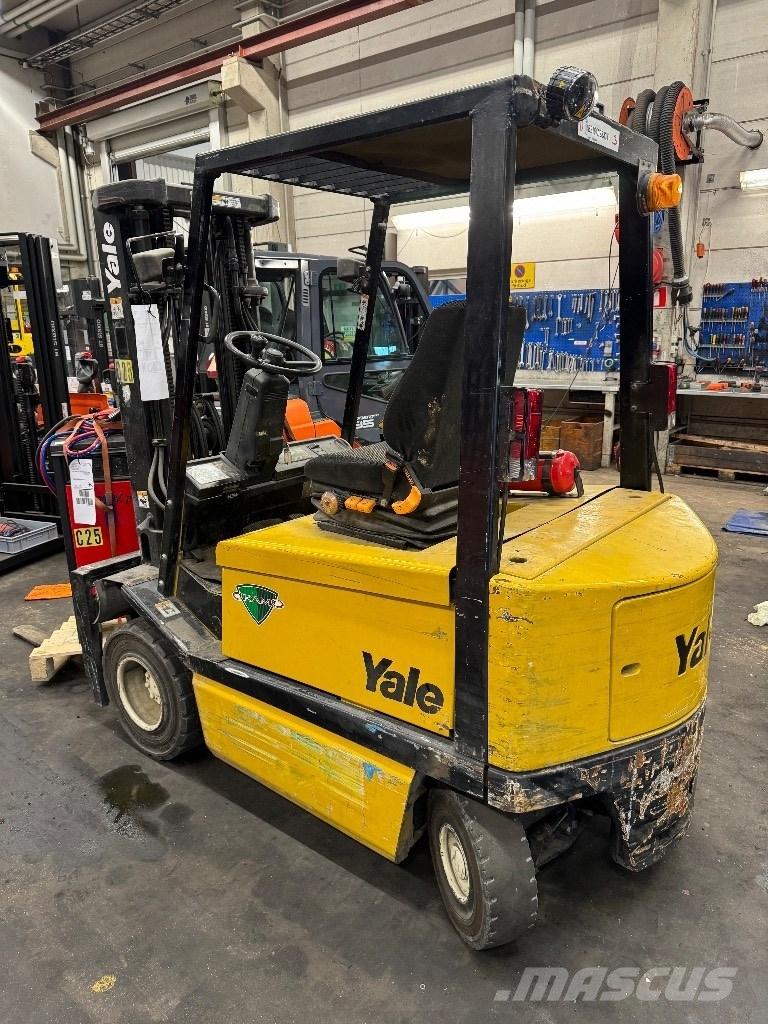 Yale ERP25ALF Carretillas de horquilla eléctrica
