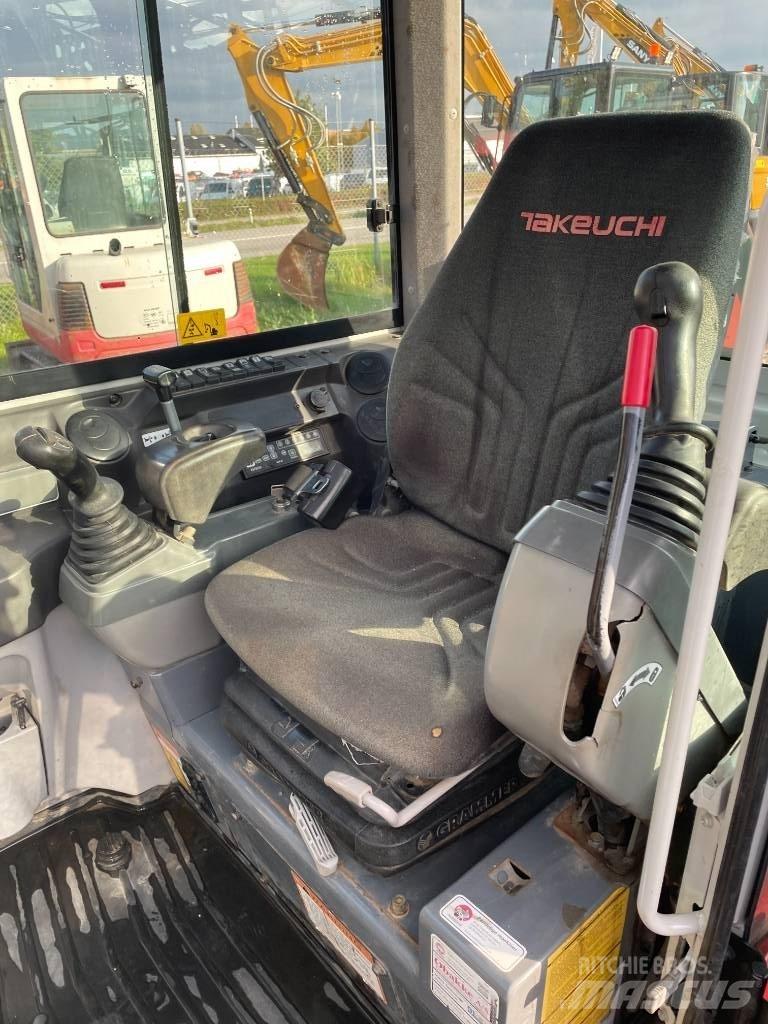 Takeuchi TB 230 Miniexcavadoras