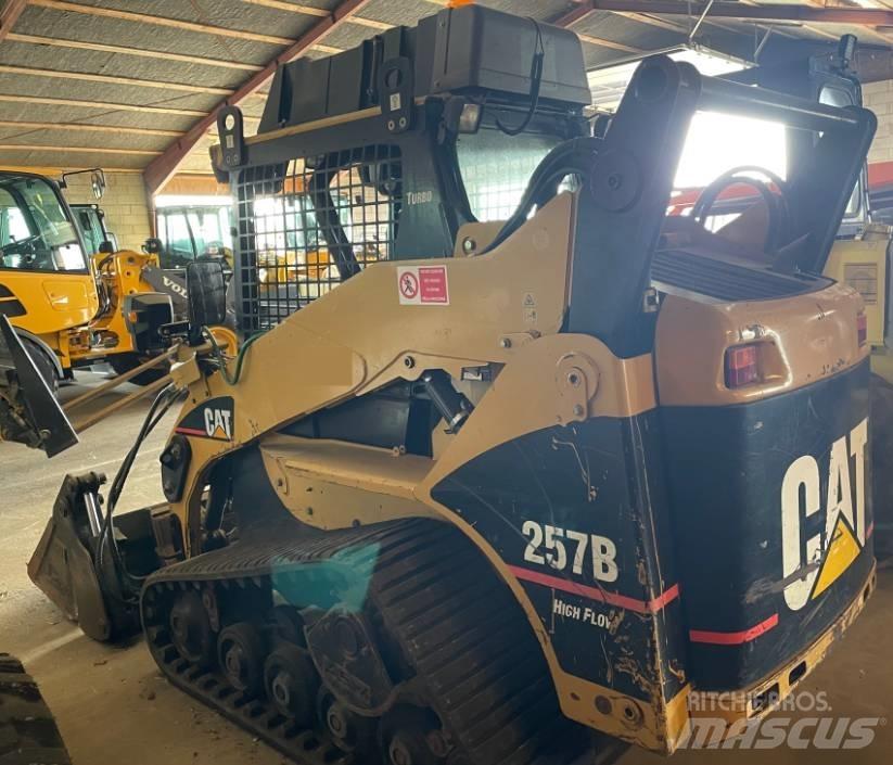 CAT 257B Minicargadoras