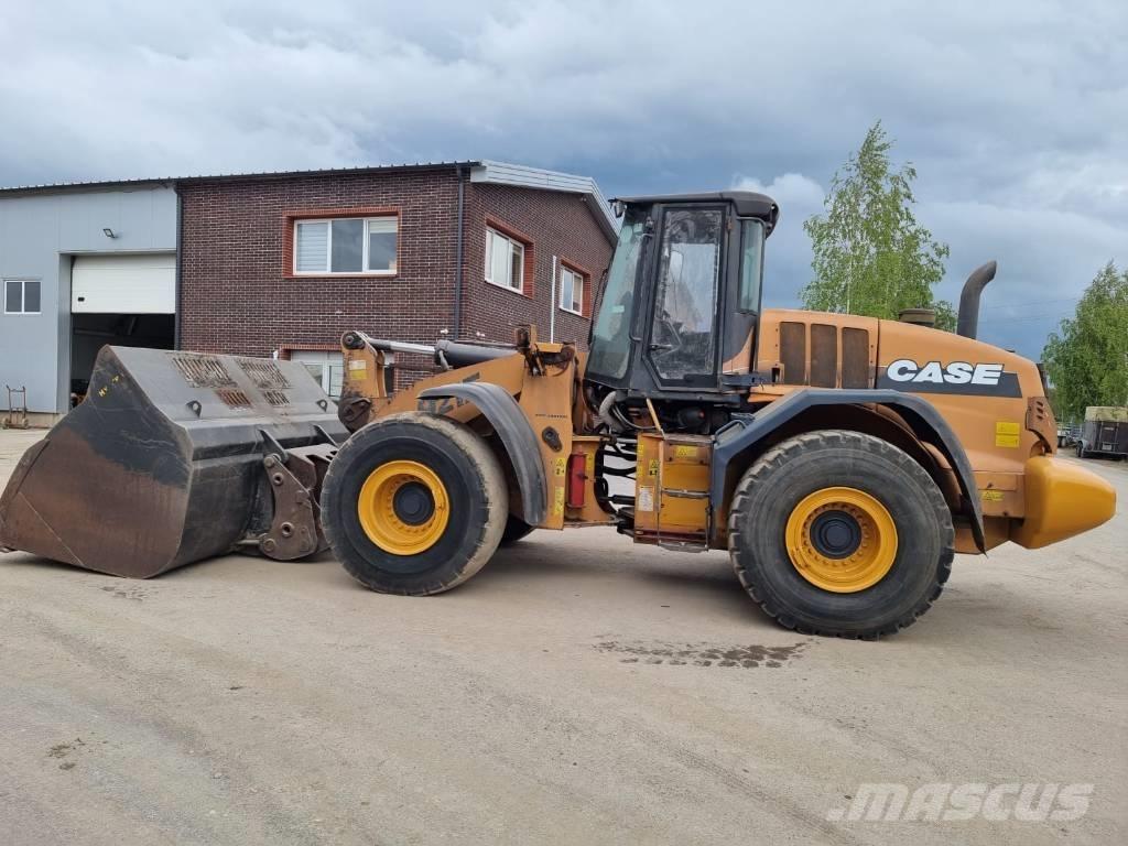 CASE 921 F Cargadoras sobre ruedas