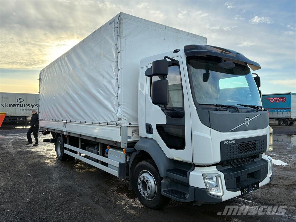 Volvo FL240 Camiones de caja de lona