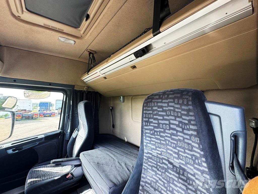 Scania R380 4x2 Camiones con temperatura controlada