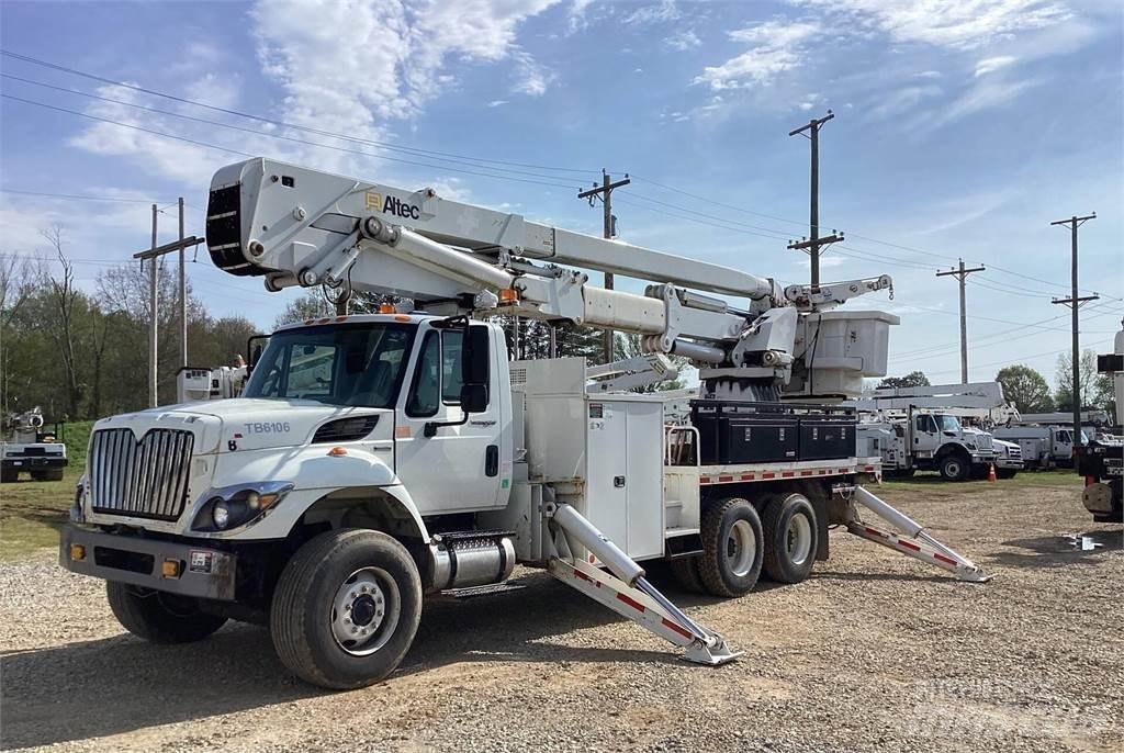 Altec AH75 Plataformas sobre camión