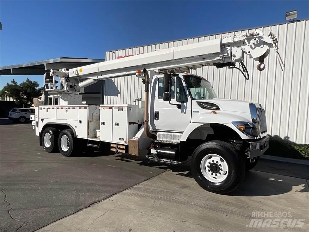 Altec D4065BTR Camiones de perforación móvil