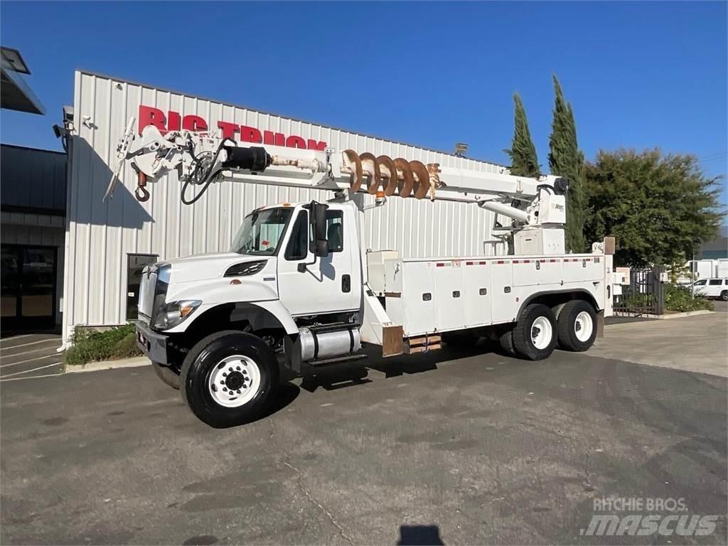 Altec D4065BTR Camiones de perforación móvil