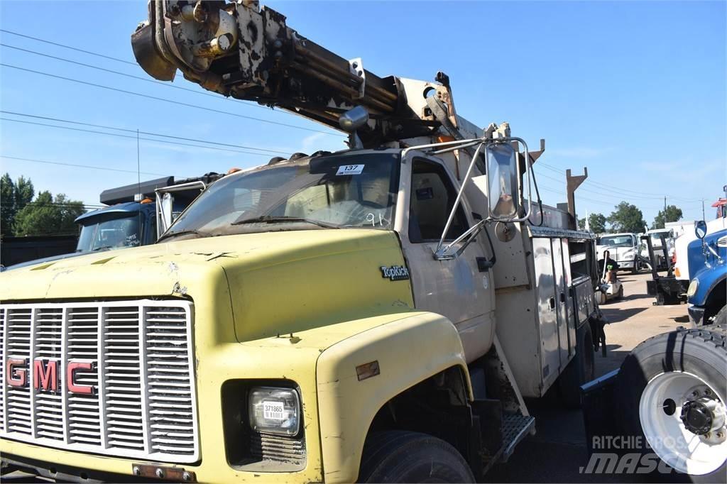 Altec D842ATR Camiones de perforación móvil