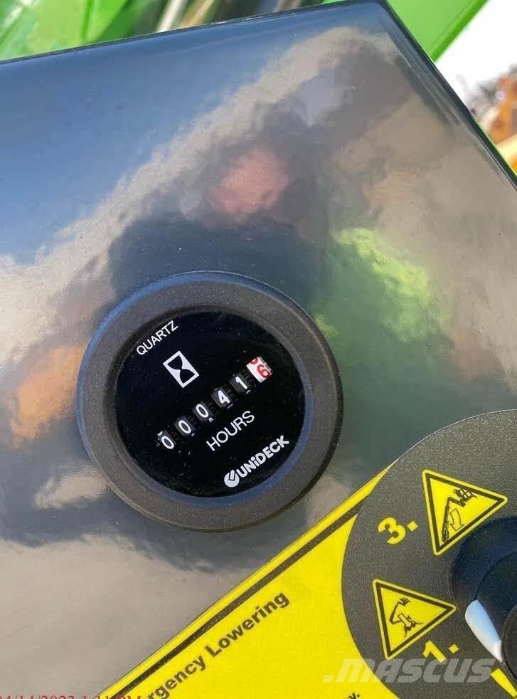 Avant LEGUAN 190 Plataformas con brazo de elevación manual