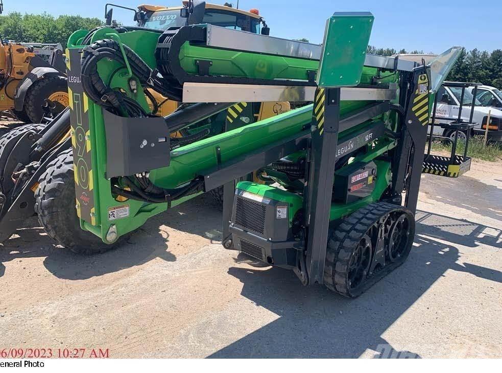 Avant LEGUAN 190 Plataformas con brazo de elevación manual