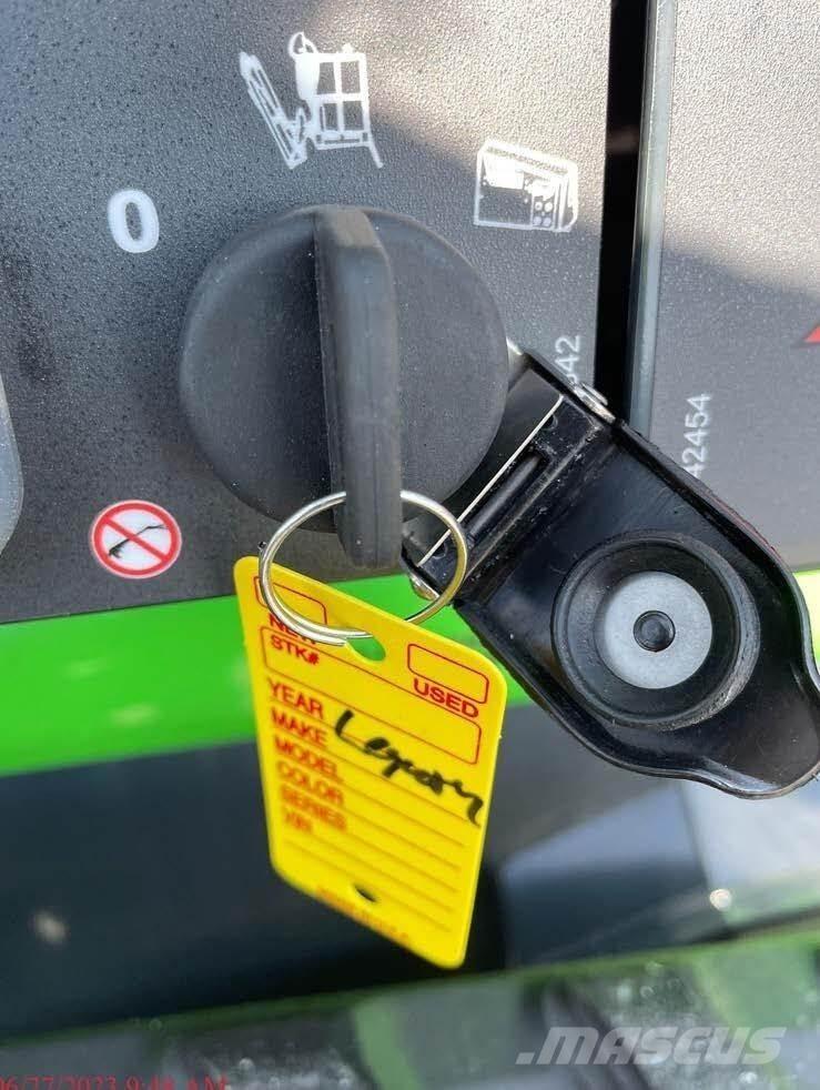 Avant LEGUAN 190 Plataformas con brazo de elevación manual