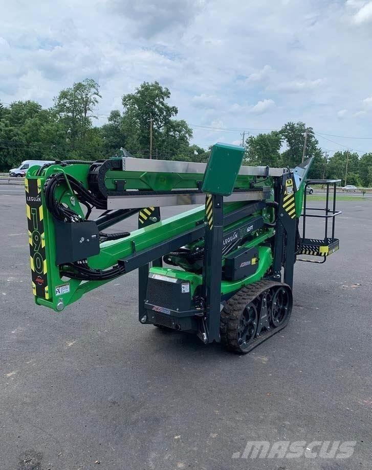 Avant LEGUAN 190 Plataformas con brazo de elevación manual