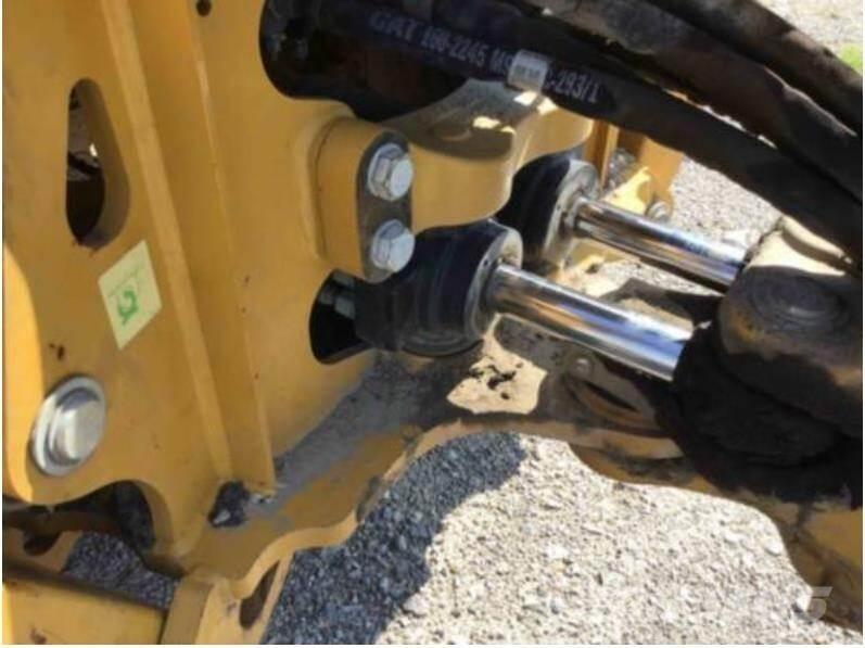 CAT 420F2 IT Retrocargadoras