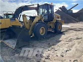 CAT 938M Cargadoras sobre ruedas