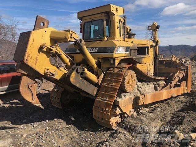 CAT D10N Buldozer sobre oruga