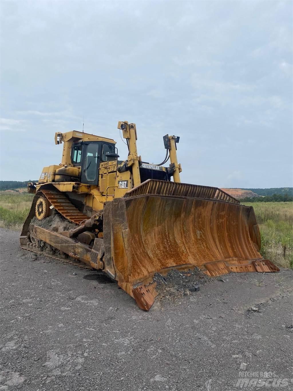 CAT D10R Buldozer sobre oruga