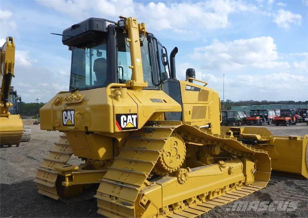 CAT D6N LGP Buldozer sobre oruga