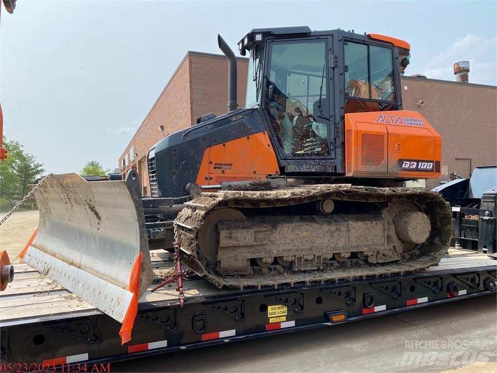 Develon DD100 Buldozer sobre oruga