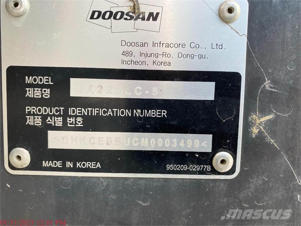 Doosan DX225 LC-5 Excavadoras sobre orugas
