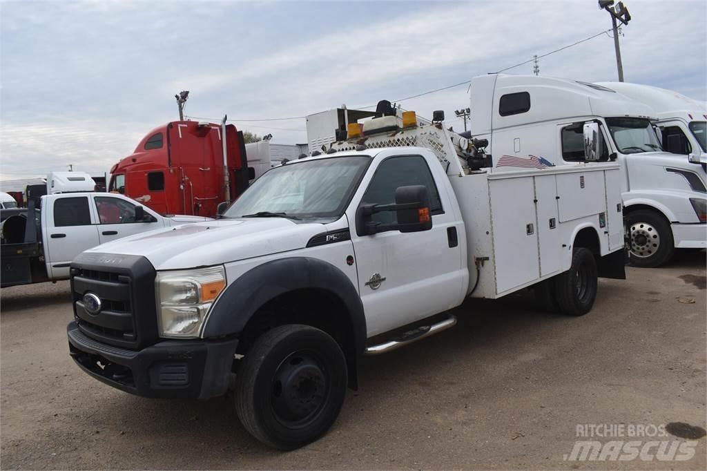 Ford F550 Vehículos municipales multiusos