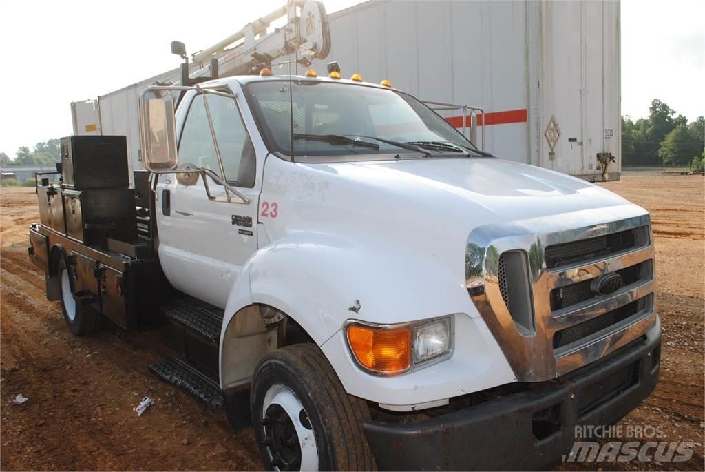 Ford F650 Vehículos municipales multiusos