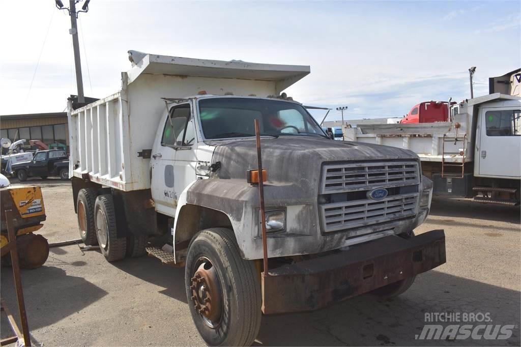 Ford F900 Bañeras basculantes usadas