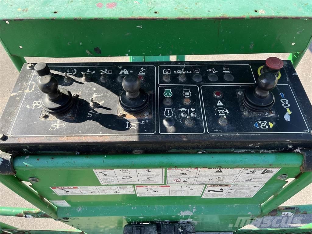 Genie Z45/25JIC Plataformas con brazo de elevación manual