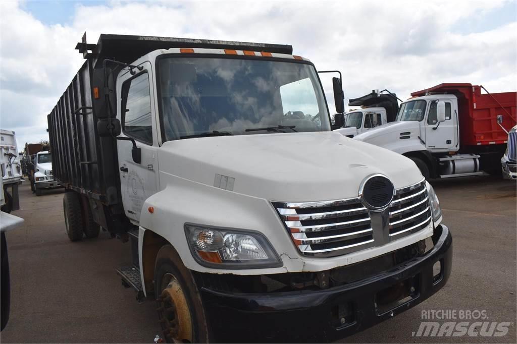 Hino 268 Bañeras basculantes usadas