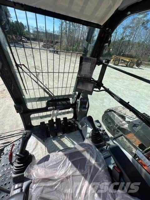 Hitachi KMC500S Manejadores de residuos industriales