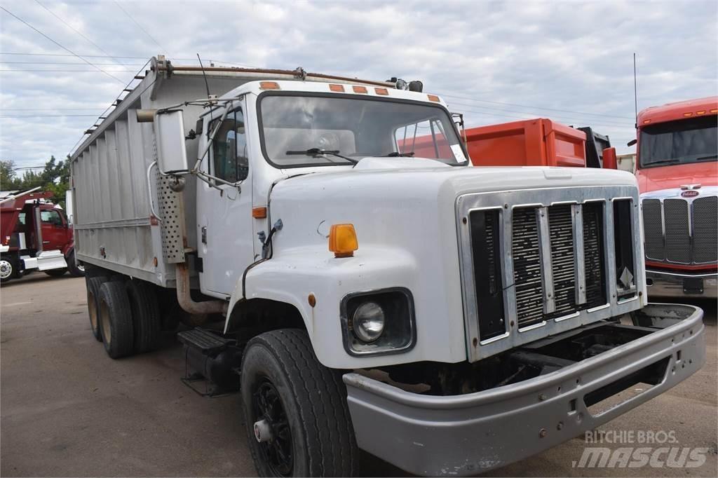 International S2600 Bañeras basculantes usadas