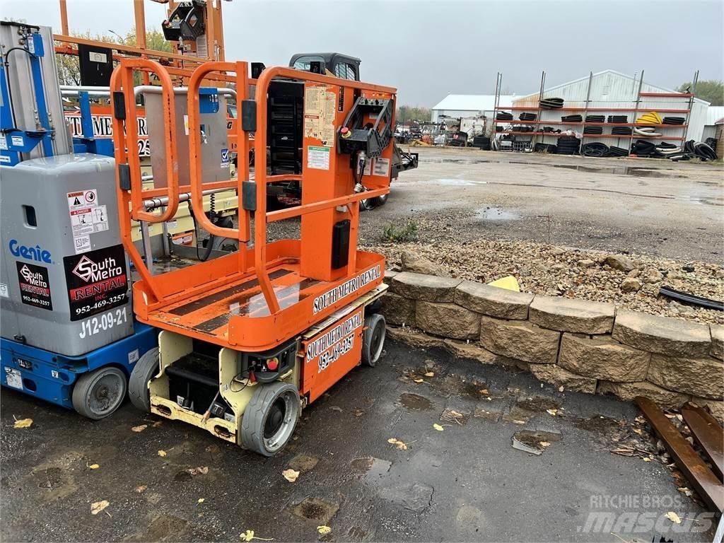 JLG 1230ES Plataformas con jaula de elevación