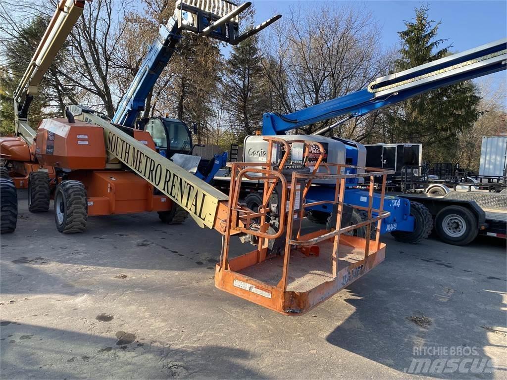 JLG 600S Plataformas con brazo de elevación telescópico