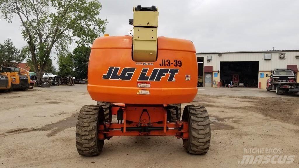 JLG 600S Plataformas con brazo de elevación telescópico