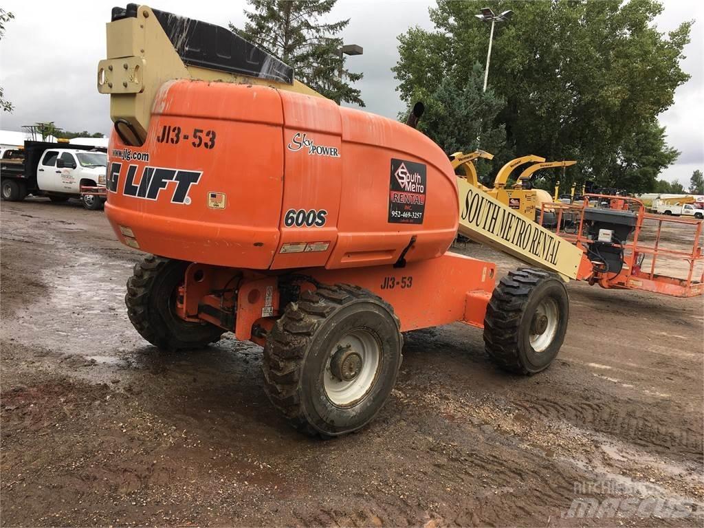 JLG 600S Plataformas con brazo de elevación telescópico