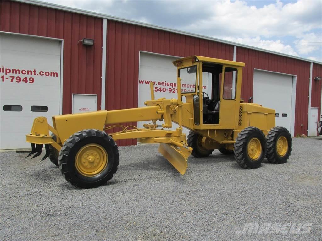 John Deere 570 Niveladoras