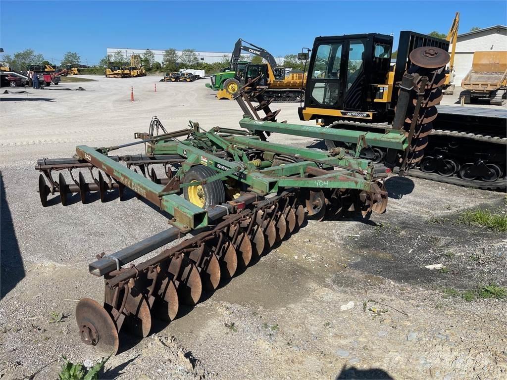 John Deere 640 Gradas de discos