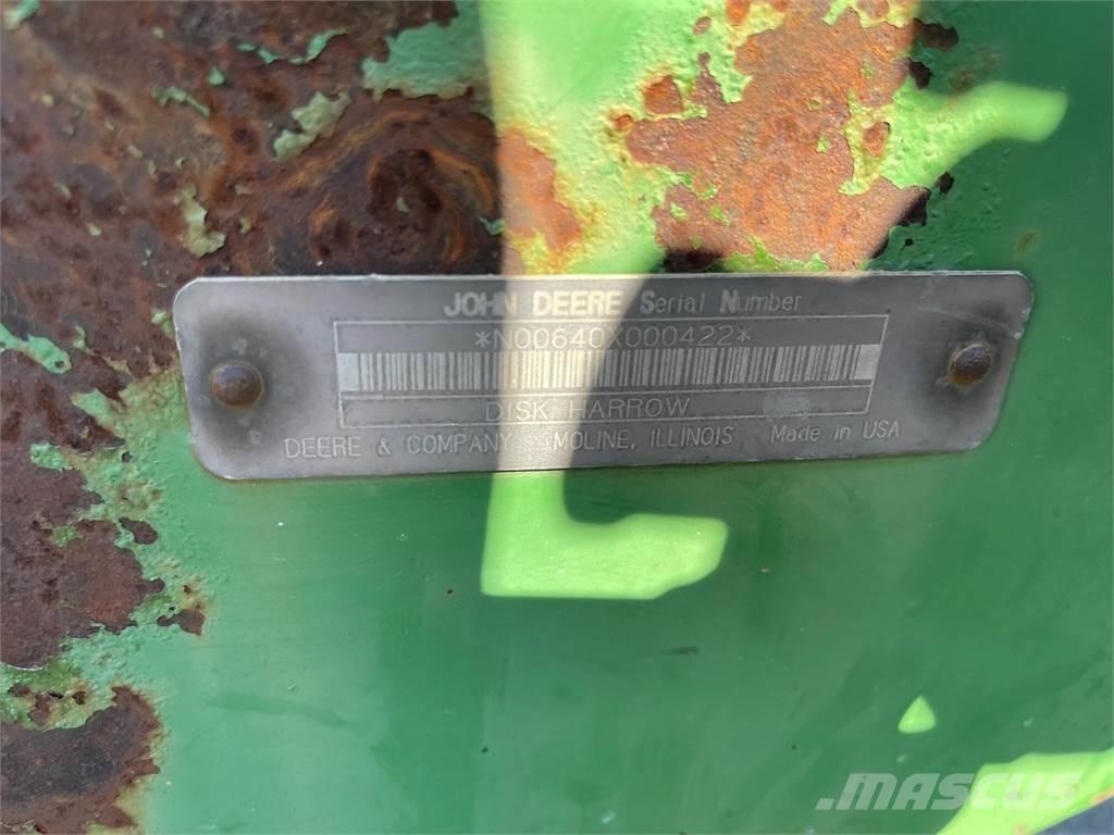 John Deere 640 Gradas de discos