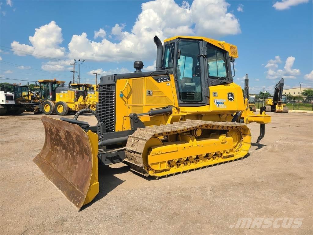 John Deere 700K Buldozer sobre oruga